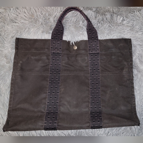 Authentic Hermès Herline Grey Canvas Tote - Picture 9 of 16